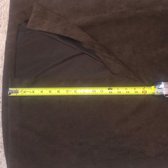 Harve Benard Faux-Suede Brown Slit Pleated Maxi Skirt, Size 16 - Picture 4 of 10